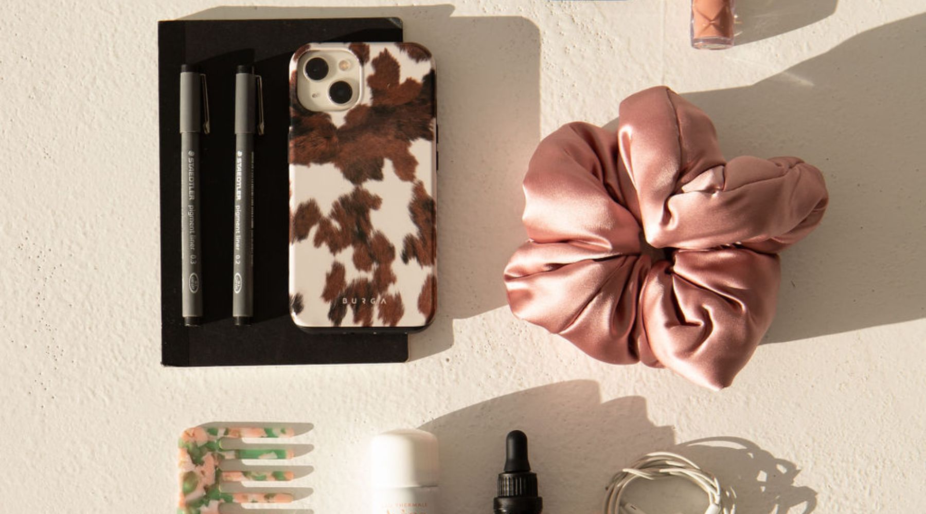 Discover smart tools to track sleep, improve habits, and feel more rested each morning.